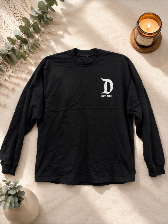 Delicious Other - Disney Parks Long Sleeve Shirt - Collectors Item